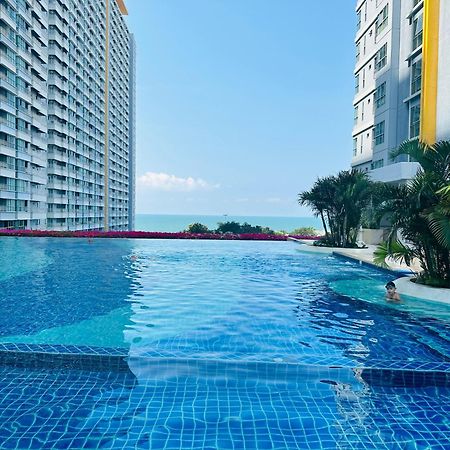 Seaview Beach Room Lumpini-Pool And Gym Face To Ocean Pantai Jomtien Luaran gambar