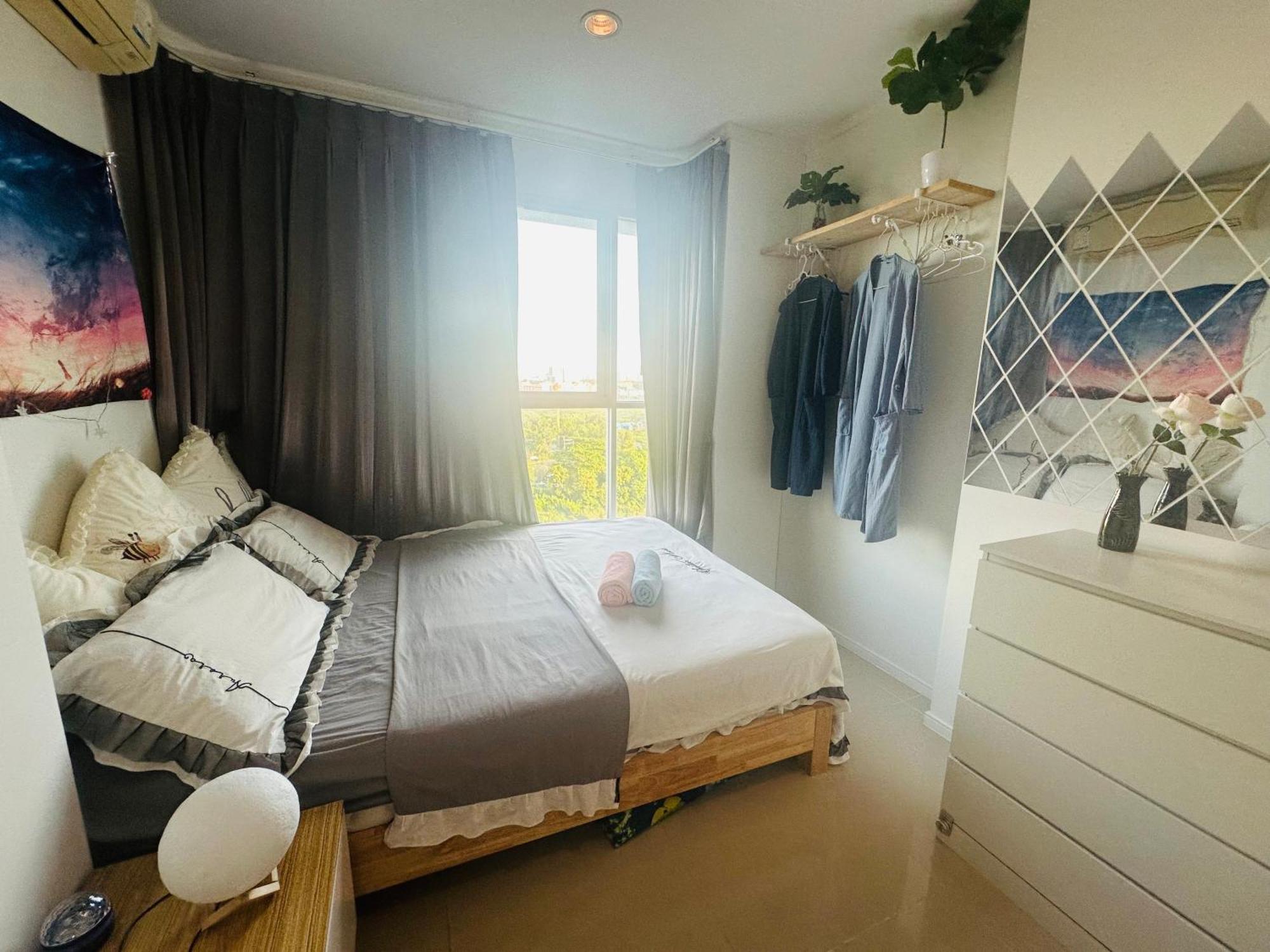Seaview Beach Room Lumpini-Pool And Gym Face To Ocean Pantai Jomtien Luaran gambar